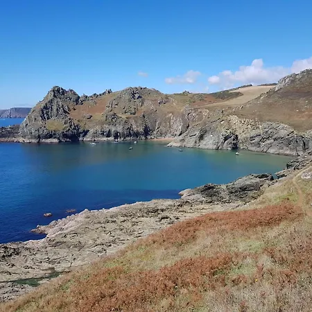 'Sea Glimpse' In The Coastal Devon Village Of East Prawle West Prawle Exterior photo