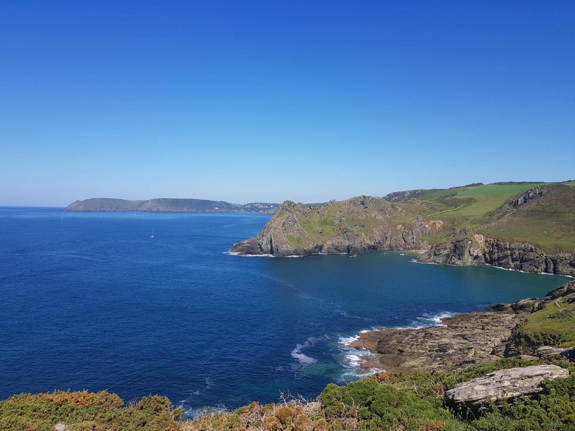 'sea Glimpse' In The Coastal Devon Village Of East Prawle West Prawle